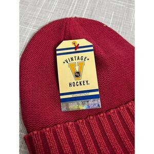 NHL Hockey Detroit Red Wings Retro Brand Knit Beanie Hat Red Cuffed Unisex NWT